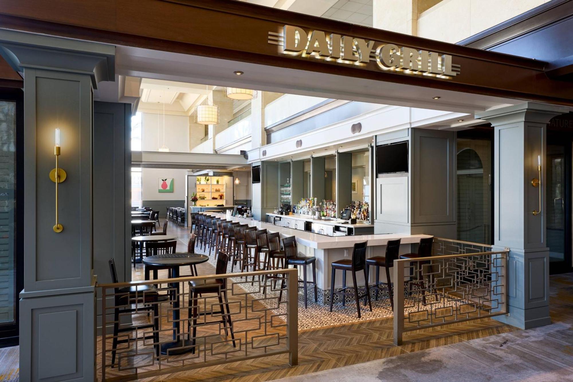 Hotel The Westin Angeles Airport 4*