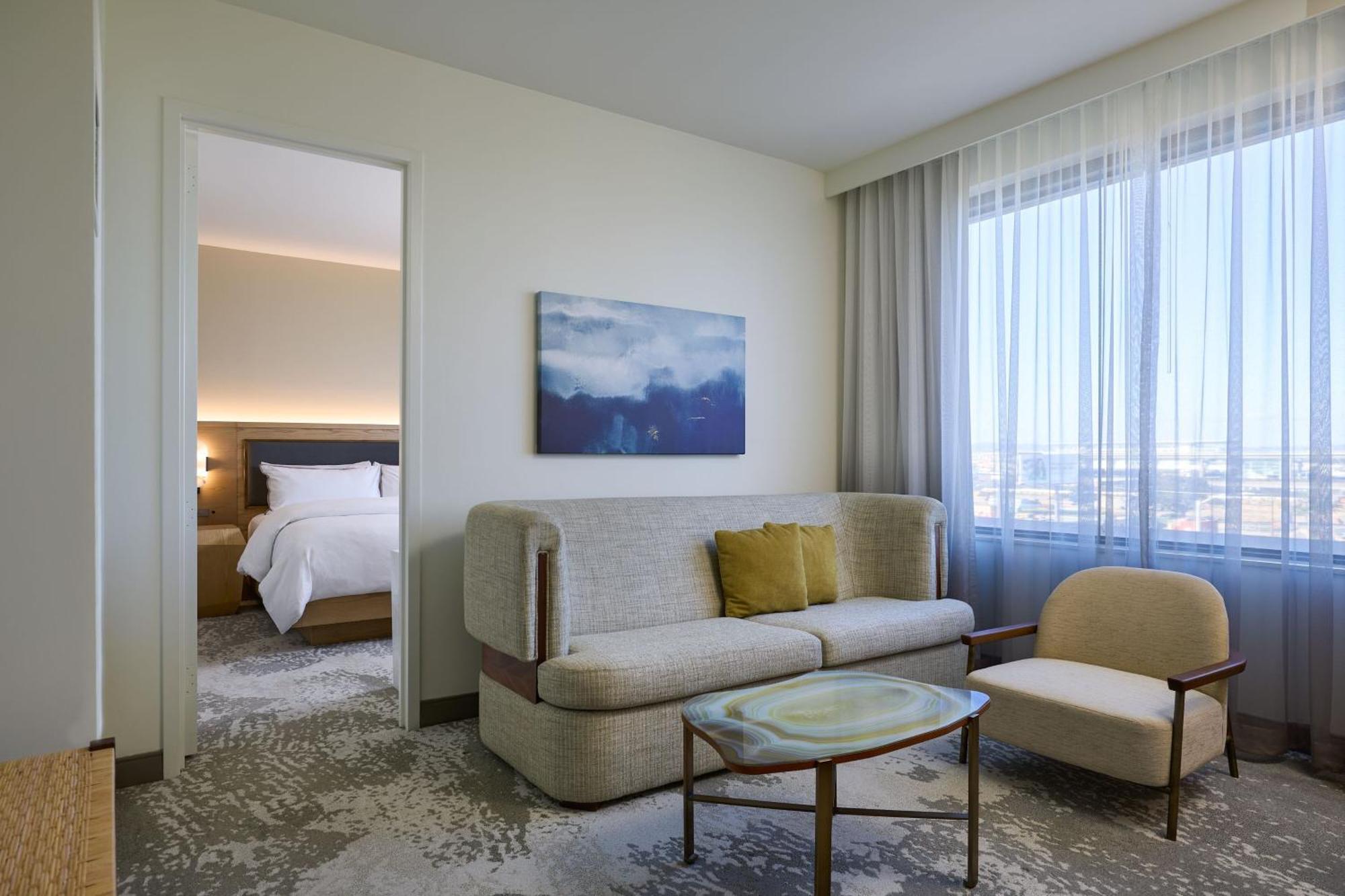 The Westin Angeles Airport Hotel